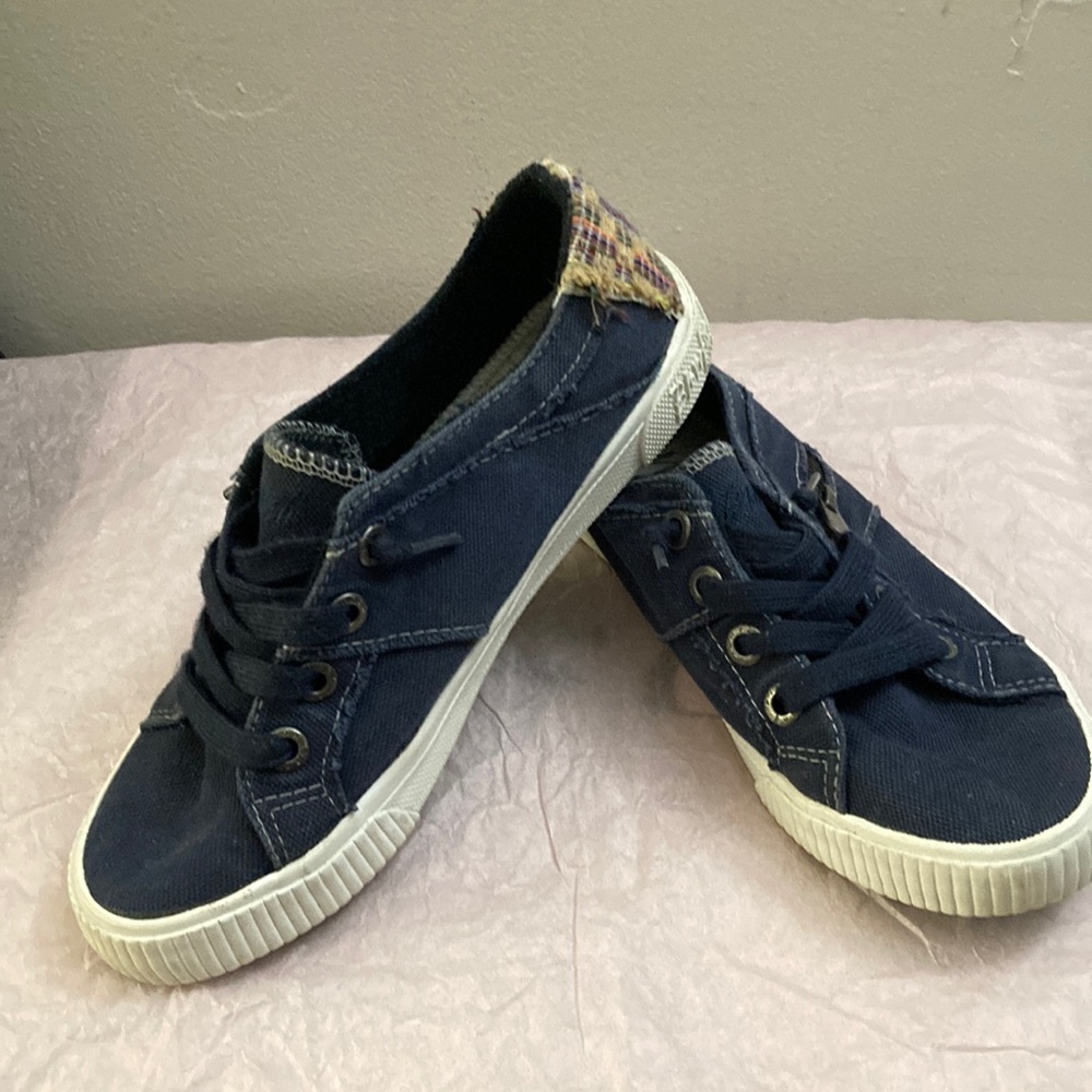 Blowfish Malibu women’s sneakers